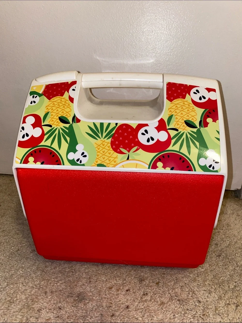 minnie and mickey pop pal 7 quart igloo cooler